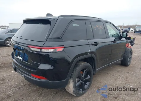 2024 Jeep Grand Cherokee Altitude X from USA, damaged, VIN 1C4RJHAG7RC679243